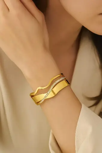 Golden Dia Bangel