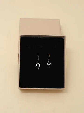 Mini otus drop Earrings